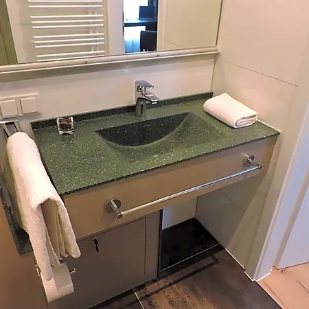 Apart-Hotel Wiesbaden 3*